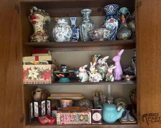 2306  Decorative Vases, Porcelain Rabbits, Candle Holder