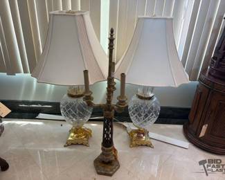 1025  3 Lamps