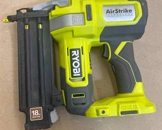 Ryobi 18V ONE+ 18-Gauge Cordless Airstrike Brad Nailer