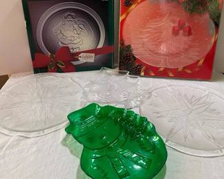 Mikasa Crystal Platter And Serving Plates