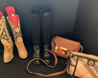 Womens Cowboy Boots And Riding Boots Plus Two Purses