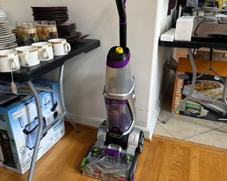 R72 - $120. Bissell  Pet Pro. Pro Heat 2x Revolution. Model 1986. Looks brand new.  