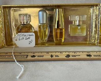 R57 - $25. 2 Estee Lauder Gift Sets. 