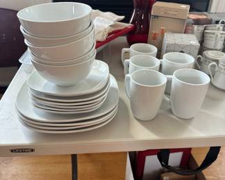 R74 - $50 Set. Corning Ware Tableware Casual China. 