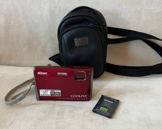 R61 - $35. Nikon CoolPix S60 Tested. Works. Battery only - no charger. 