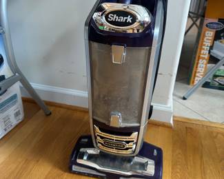 R73 - $80. Shark Rotator Vacuum. Works great!