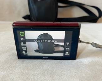 R61 - $35. Nikon CoolPix S60 Tested. Works w/ battery only. 