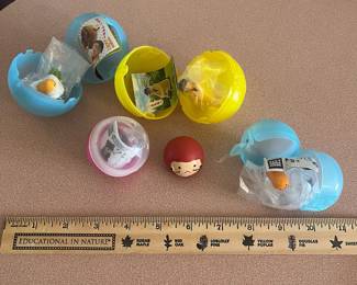 R40 - $20. Stray Kids SkZoo BbokAri Gacha Keyring Charms. Lot of 5 + 1 extra toy. 