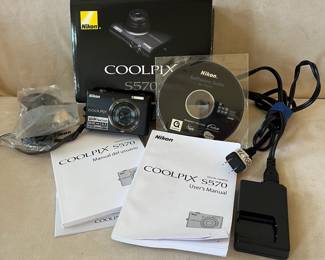 R60 - $65. Nikon CoolPix. S570 Tested & Works. 