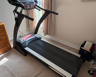 R98 - $150. Reliable Sole F80 treadmill. Has a clear console with incline and speed controls. Pulse grip feature for heart rate monitoring. Message board provides helpful info during workouts.  Has some wear and flaws, see photos. Please bring help to move!