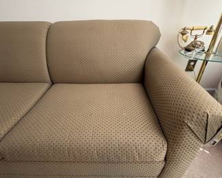 R3 - $50. Thomasville Sleeper Sofa (full size mattress). Measures 72" wide x 35" deep x 32" tall. Floor to seat is 16". Overall good condition. Located on the 2nd story. You need 2 strong people to move this!