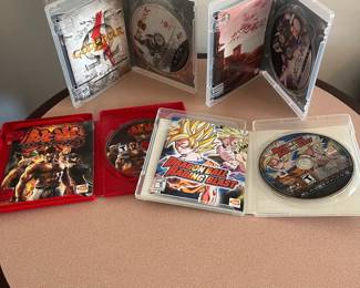 R35 - $35 LOT of PC Games. All like new, no scratches. War Craft Reign of Chaos is open box - not used. 