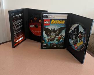 R35 - $35 LOT of PC Games. All like new, no scratches. War Craft Reign of Chaos is open box - not used. 