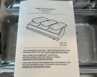 R63 - $15. Three Station Buffet with Warming Tray. 900 Series. 