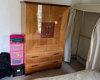 OVERVIEW - Please come to the sale to shop these items. 