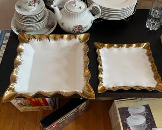 R67 - $15. 2 Piece Nicole Miller Home. White & Gold tray & bowl. 