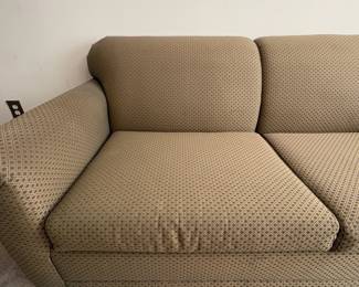 R3 - $50. Thomasville Sleeper Sofa (full size mattress). Measures 72" wide x 35" deep x 32" tall. Floor to seat is 16". Overall good condition. Located on the 2nd story. You need 2 strong people to move this!