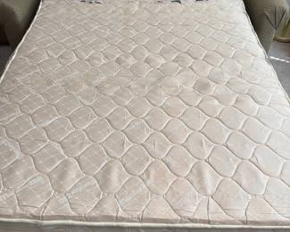 R3 - $50. Thomasville Sleeper Sofa (full size mattress). Measures 72" wide x 35" deep x 32" tall. Floor to seat is 16". Overall good condition. Located on the 2nd story. You need 2 strong people to move this!