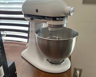 R65 - $60 AS IS.  Kitchen-Aid Classic Stand Mixer. Motor makes a noise in the lower speeds but sounds ok going faster. Still useable but may need to be serviced in the future. 