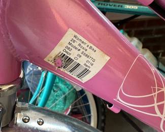 R80 - $30. Women's Bike. 26" Roxie. Tires are flat and likely need replaced. 