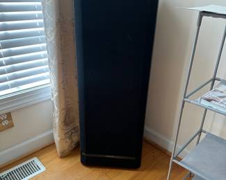 R17 - $25. PAIR of Kenwood Floor Speakers. Model JL-885. 