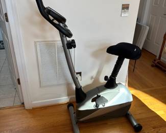 R22 - $50. Stamina 15-5325 Exercise Bike. 