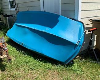 Bottom of 2 man pond boat