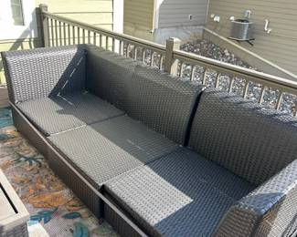 14Apr 22 2026 04 28pmsegz