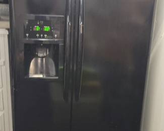 Frigidaire refrigerator
