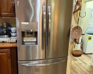 Frigidaire Stainless Steel French Door Refrigerator 