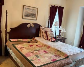 King size bed - two twin mattresses