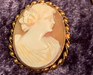 Cameo