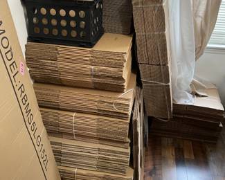 Bulk cardboard boxes