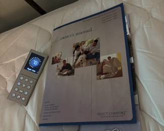 Sleep number select comfort king size bed