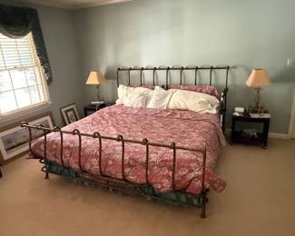 Sleep number select comfort king size bed