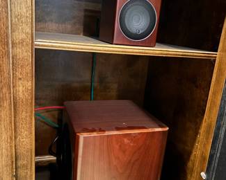 Monitor audio