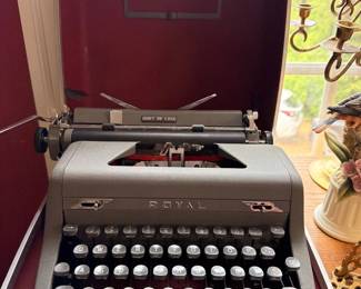 Vintage Royal Typewriter Carrying Case Gray Green Portable Manual Keys