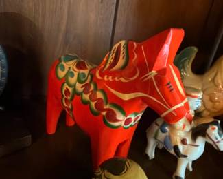 Large Red Swedish Dala Horse Ceramic Animal Figurines Folk Art