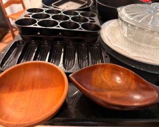 Wooden Bowls Cast Iron Muffin Pan Vintage Bakeware