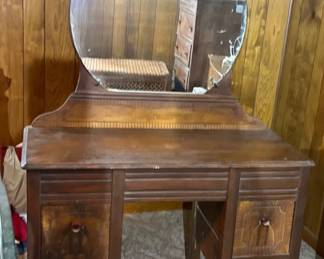 Antique Vanity With Mirror