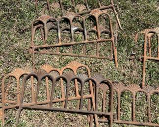 Cast Iron Flower Border