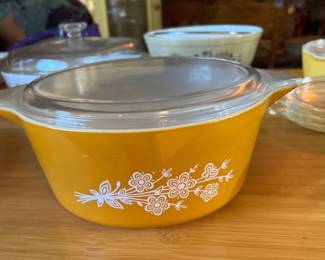 Vintage Pyrex Bowl