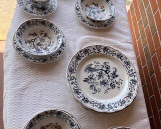 Nikko Japan Ming Tree Pattern