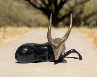 Loet Vanderveen bronze bushbuck (antelope) sculpture.