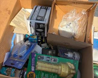 CT345Light Bulb Mystery Lot 