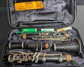 CT354VSelmer Omega Clarinet 