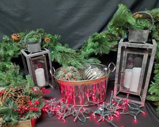 HA121Christmas Decor 