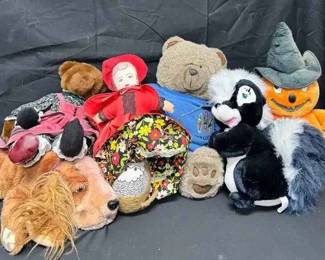 CT324Vintage Stuffed Animals