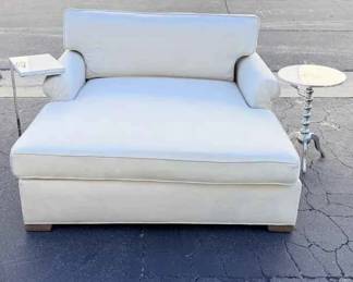 HA116Chaise Lounge And Side Tables