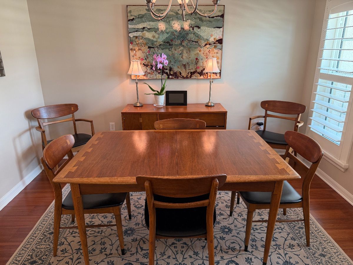 Lane Acclaim dining room set...RARE